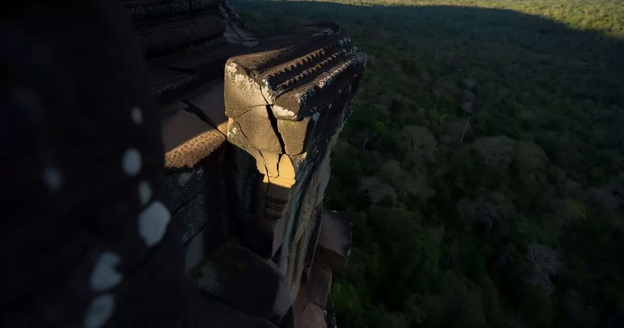 របាយការណ៍ UNESCO បញ្ជាក់ការខូចខាតធ្ងន់ធ្ងរលើប្រាសាទព្រះវិហារ ជម្រុញវិធានការបន្ទាន់ការពារបេតិកភណ្ឌ