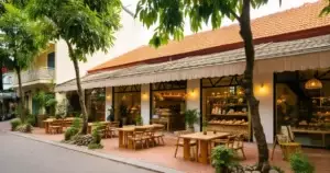 The Shop ភ្នំពេញ៖ ការវាយតម្លៃនំបុ័ង កាហ្វេ និងបរិយាកាស