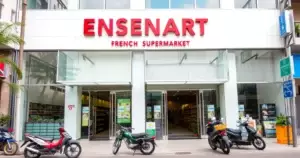 ទិដ្ឋភាពទូទៅនៃផ្សារបារាំង Super Duper ភ្នំពេញ
