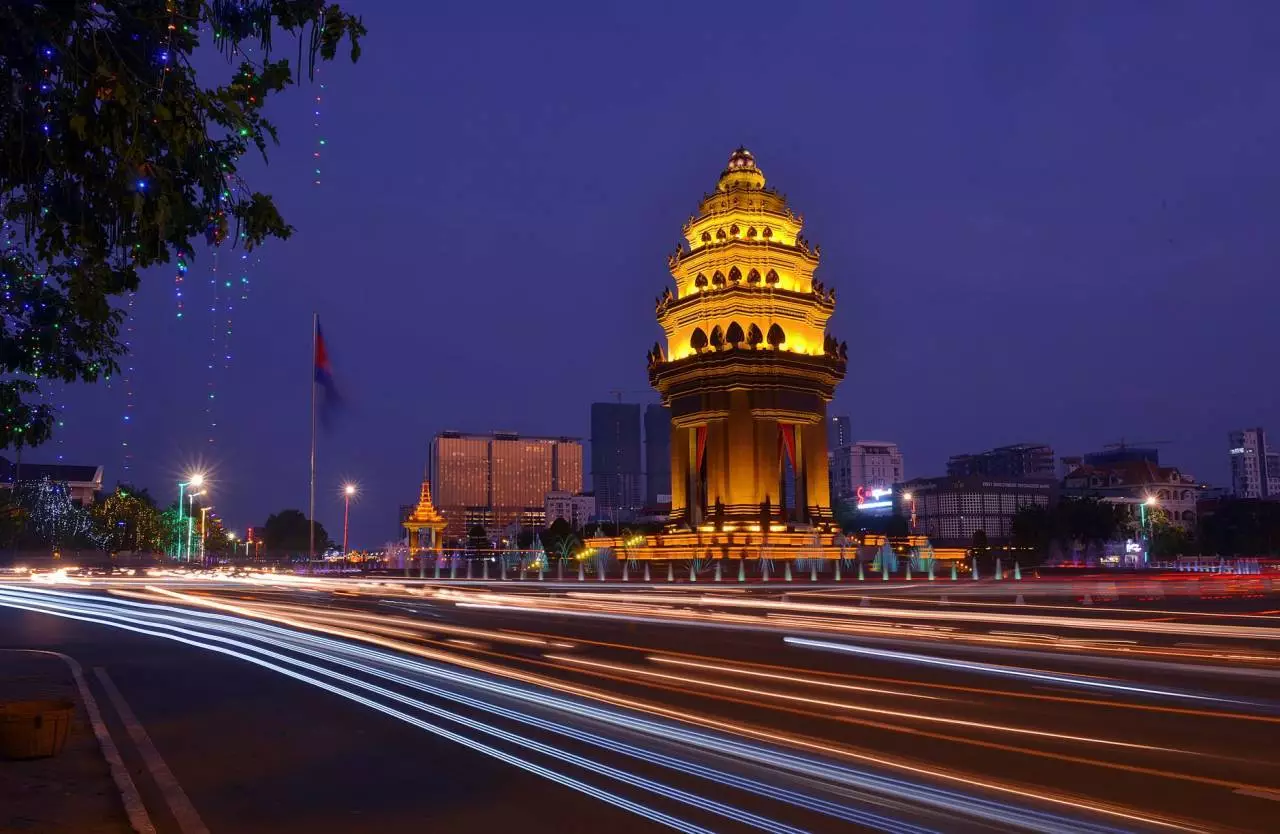 ទីក្រុងពេលរាត្រី